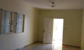 Imagem 5: Aluga-se casa no centro de M.Carmelo