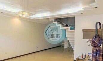 Imagem 3: Sobrado IMPECÁVEL com 396m² composto por 3 dormitórios todos com suítes, à venda por R$ 53