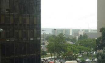 Imagem 4: Sala Comercial Reformada alto padrão no Setor Comercial Sul Ed Jockey Club SCS R$ 800,00