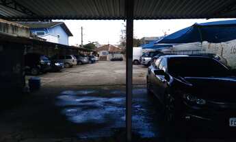 Imagem 4: Estacionamento lava rápido