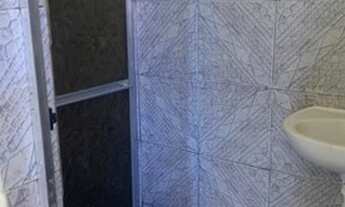 Imagem 6: Casa no centro de Queimados