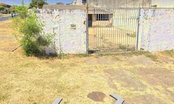 Imagem 4: ESQUINA, frente pista do meio, abaixo da SAMDU, TAGUATINGA DF