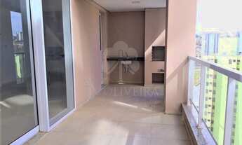 Imagem 2: Apartamento à venda, 189 m² com 4 suítes, living e varanda com pé direito duplo em Jundiaí