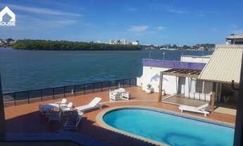 Imagem 5: Linda Casa à Venda em condomínio espetacular com acesso ao canal e pier. São 4 quartos sen