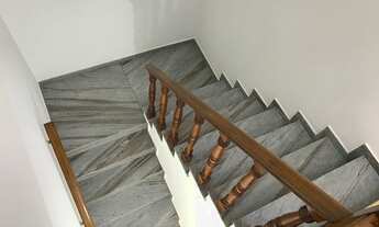 Imagem 5: Sobrado para venda possui 180 metros quadrados com 4 quartos