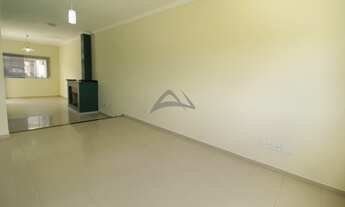 Imagem 4: Casa de condomínio para aluguel possui 250 metros quadrados com 3 quartos