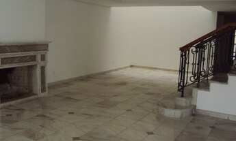 Imagem 3: Casa de condomínio para aluguel tem 534 metros quadrados com 4 quartos