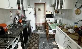 Imagem 4: Apartamento com móveis planejados, ao lado da avenida Portugal com três dormitórios e duas