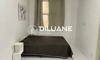 Imagem 7: Quarto e sala em Copacabana todo reformado no posto 4 5 próximo do metrô praia silencioso