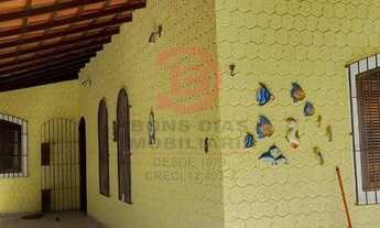 Imagem 2: Casa com 3 Quartos e 2 Suítes á Venda, Caraguatatuba