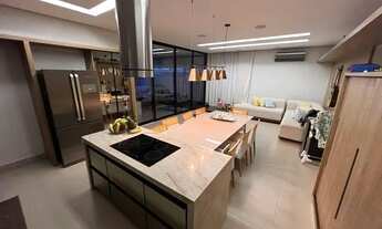 Imagem 2: Sobrado de alto padrão com 4 suítes mobiliado e decorado no Jardins Madri