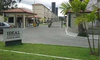 Imagem 2: Apartamento reformado com móveis na cozinha e no banheiro. 1 vaga de garagem, central de g