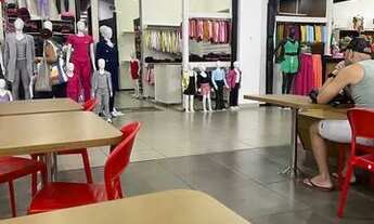 Imagem: Alugo loja no shopping Centro Oeste na região