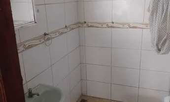 Imagem 6: Casa grande reformada com quintal amplo