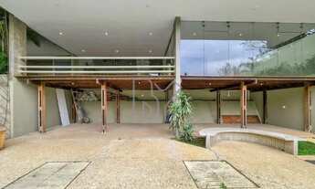 Imagem: Residência de Luxo em Rua Fechada Viva