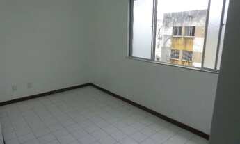 Imagem 4: Apartamento 2/4 com dependência composto por sala, cozinha, banheiro, área de serviço, ve