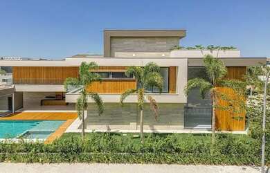 Imagem 7: CASA TRIPLEX COM 5 SUÍTES, PROJETO CONTEMPORÂNEO ASSINADO POR VICTOR BASTOS À VENDA NO CON