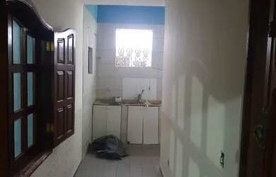Imagem 7: Vendo casa 3 quartos com suíte, com 2 apartamentos de 2 quartos nos fundos