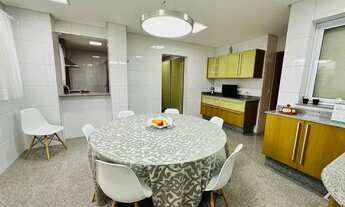 Imagem 7: Apartamento para venda tem 224 metros quadrados com 3 quartos em Vila Regente Feijó - São