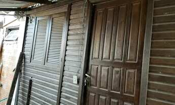 Imagem 4: Duas casas de madeiras em terreno 10x30