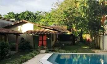 Imagem 2: Casa para venda com 200 metros quadrados com 4 quartos em Parque Valinhos - Valinhos - São