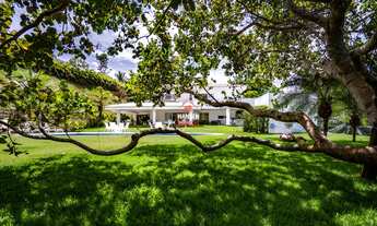 Imagem 7: Mansão clássica de luxo a venda no Encontro das Águas