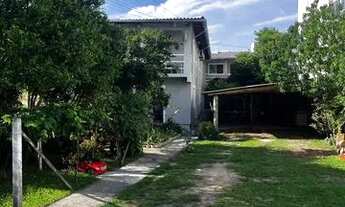 Imagem 2: Alugo apartamento 2 quartos mobiliado, ótima localização nos Ingleses