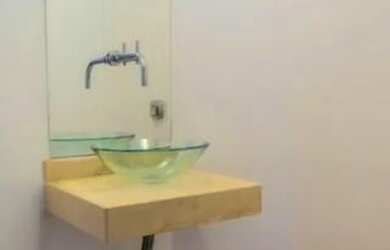 Imagem 6: Apartamento com 239 m², 2 Suítes com banheira e varanda, Ampla sala com três ambientes, 3