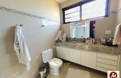 Imagem 6: Casa (térrea na rua) 4 dormitórios/suite, cozinha planejada