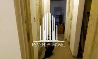 Imagem 3: Móvel na Vila Leopoldina com duas casas, uma saída na Rua Carlos Weber e outra saída para