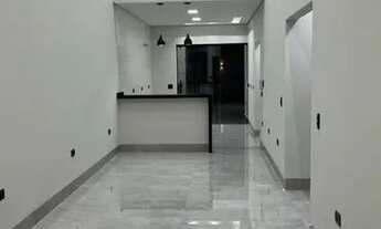 Imagem 5: Casa para Venda em Maringá, Recanto dos Magnatas, 3 dormitórios, 3 suítes, 1 banheiro, 2 v