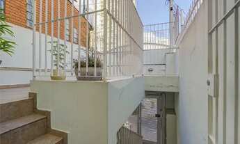 Imagem 4: Oportunidade Única! Casa Comercial à Venda na Vila Mascote!