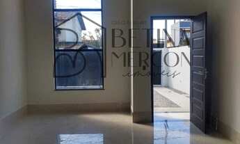 Imagem 2: Ouro Verde - Rio das Ostras - Excelente casa linear com 3 quartos sendo 1 suíte e quintal