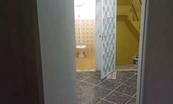 Imagem 5: Kitnet em vila 450,00