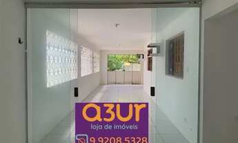 Imagem: Casa a 80m da AV. Ótimo Local. Aceita CARRO