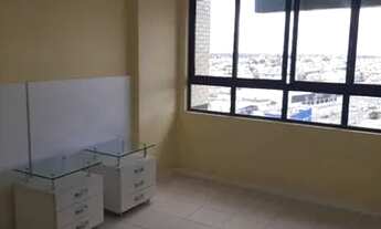 Imagem 2: Alugo apartamento a cobertura no ponto central 3/4 quartos sendo uma suíte semi mobiliado