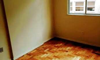 Imagem 2: Vendo conjugado Petrópolis. Vista 16 março