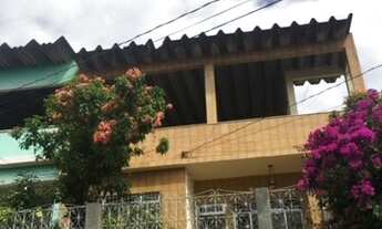 Imagem: Vendo Casa com Garagem e Terraço - Pavuna