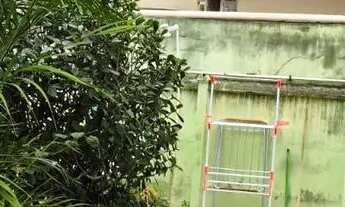 Imagem 6: Casa Linear Frente de Rua e Totalmente Independente 4 Quartos e Garagem Próx. Prefeitura