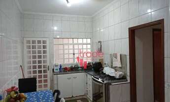 Imagem 6: Casa à Venda de 03 Quartos no Bairro Jardim São José em Ribeirão Preto com Quintal