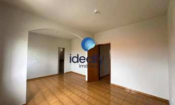 Imagem 5: CASA REFORMADA E AMPLO ESPAÇO LOCALIZAÇÃO PRIVILEGIADA NO BAIRRO PEDRA AZUL!