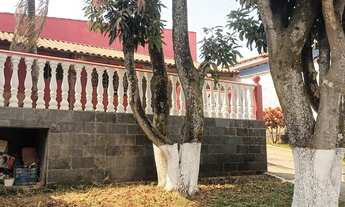 Imagem: Casa linda, arborizada, 03 quartos, 5