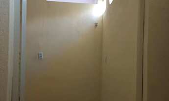 Imagem 2: Alugo AP 650 Kitnet com 1 dormitório