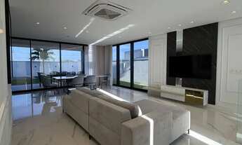 Imagem 2: Imóvel para aluguel possui 410 metros quadrados com 5 quartos em Cidade Alpha - Eusébio