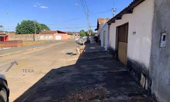 Imagem 2: Casa para Venda em Goiânia, Residencial Buena Vista IV, 2 dormitórios, 1 banheiro, 2 vagas