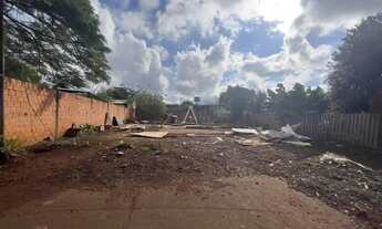 Imagem: Terreno à venda no Bairro INTERLAGOS em