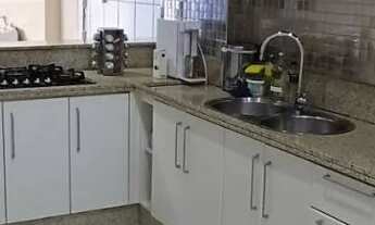 Imagem 4: VENDE-SE CASA DUPLEX ESPAÇOSA COM ÁREA COMERCIAL - IMBARIÊ