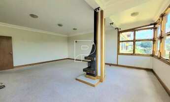 Imagem 5: Um Verdadeiro Refúgio em Meio à Natureza! Granja Viana. Magnífica e Espaçosa Casa!