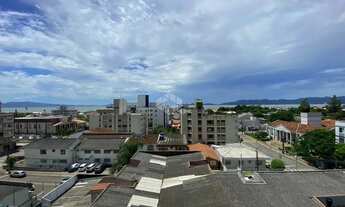 Imagem 4: APARTAMENTO SEMIMOBILIADO COM VISTA PARA O MAR 3 QUARTOS SENDO 2 SUÍTES 2 VAGAS DE GARAGEM