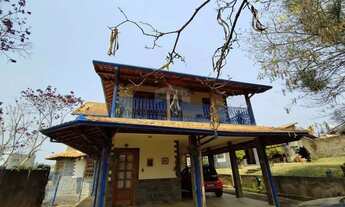 Imagem 6: Residência de Alto Padrão em Lambari - 6 Dormitórios, 2 suítes e área gourmet